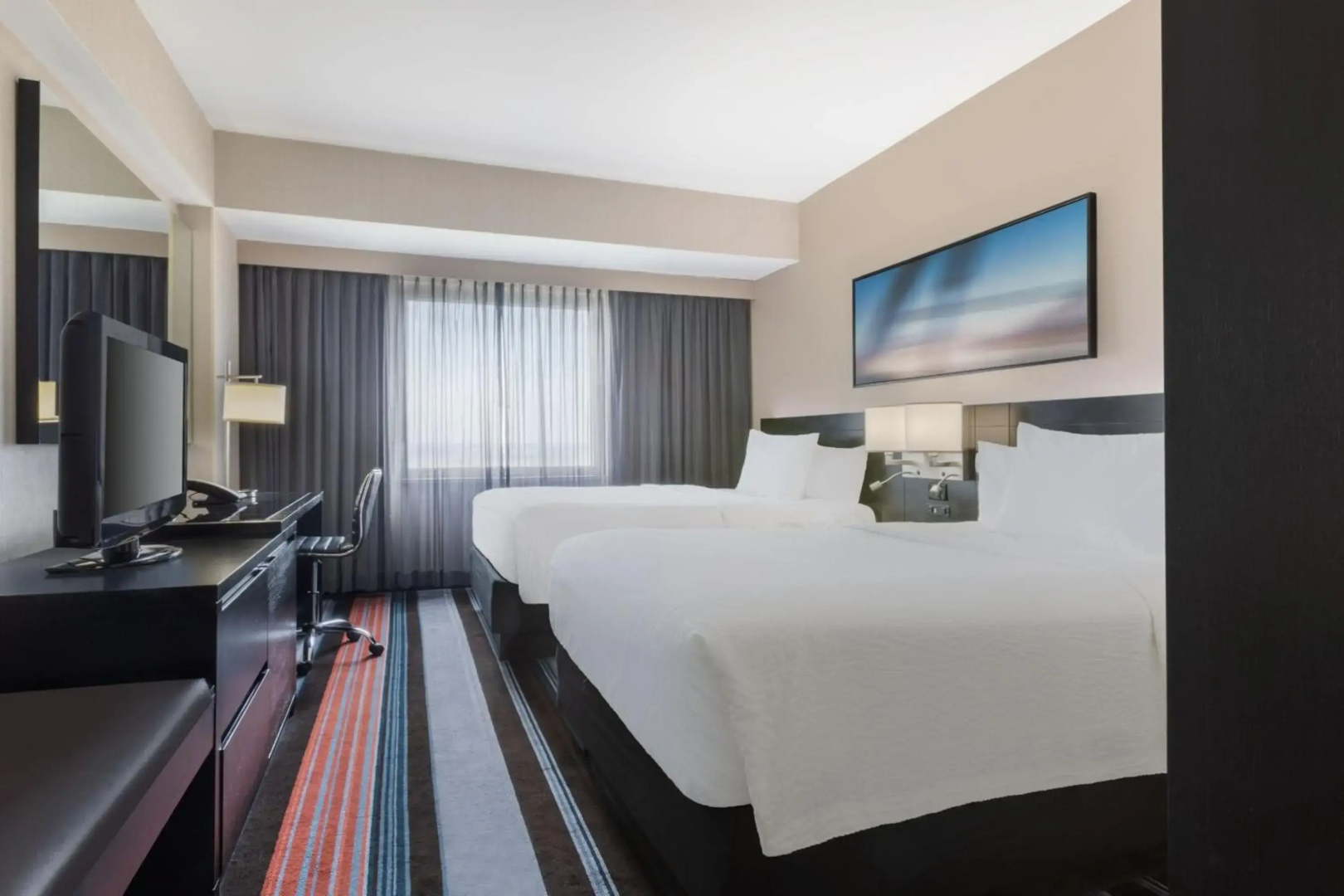 Photo - Courtyard by Marriott New York JFK Airport