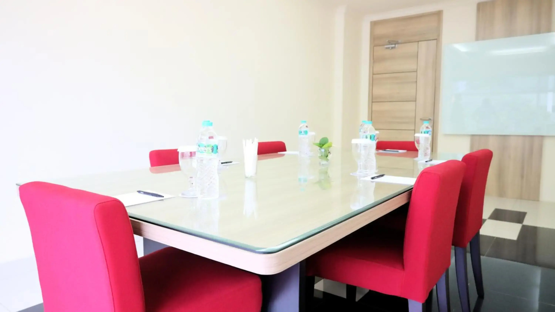 Photo - Moritz Hotel Rsab Harapan Kita