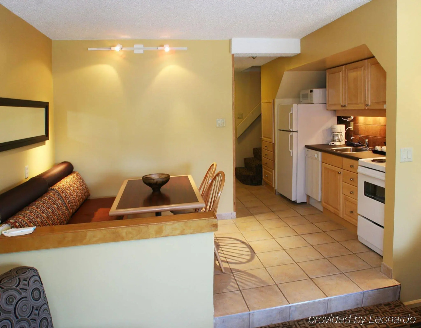 Foto - Mountain Side Hotel Whistler by Executive