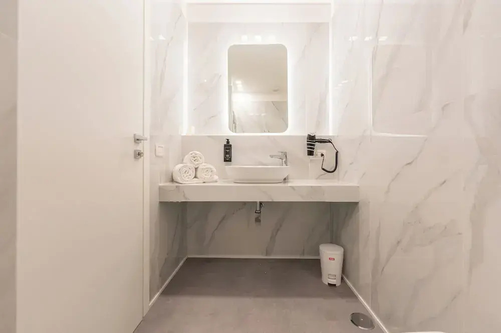 Photo - Toledo Mill Relais