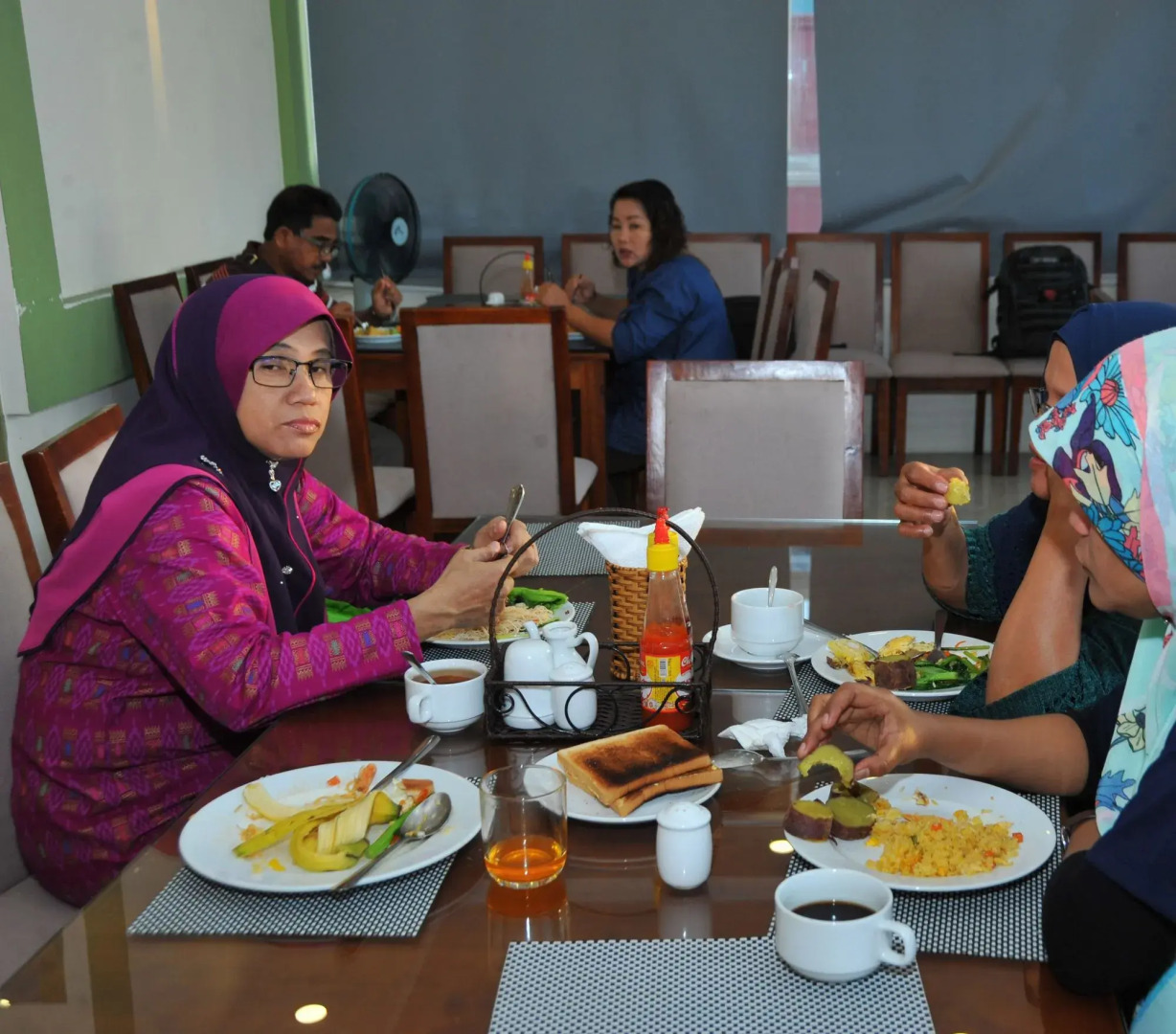 Photo - Queen Central Hotel - Ben Thanh Market