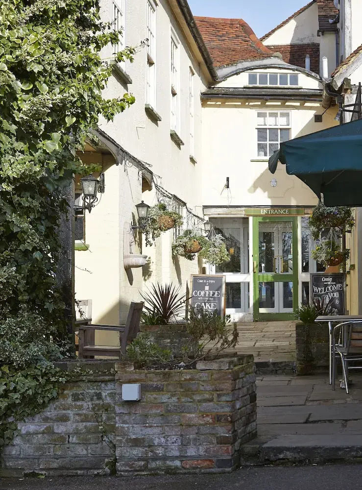 Foto - White Hart Hotel by Greene King Inns