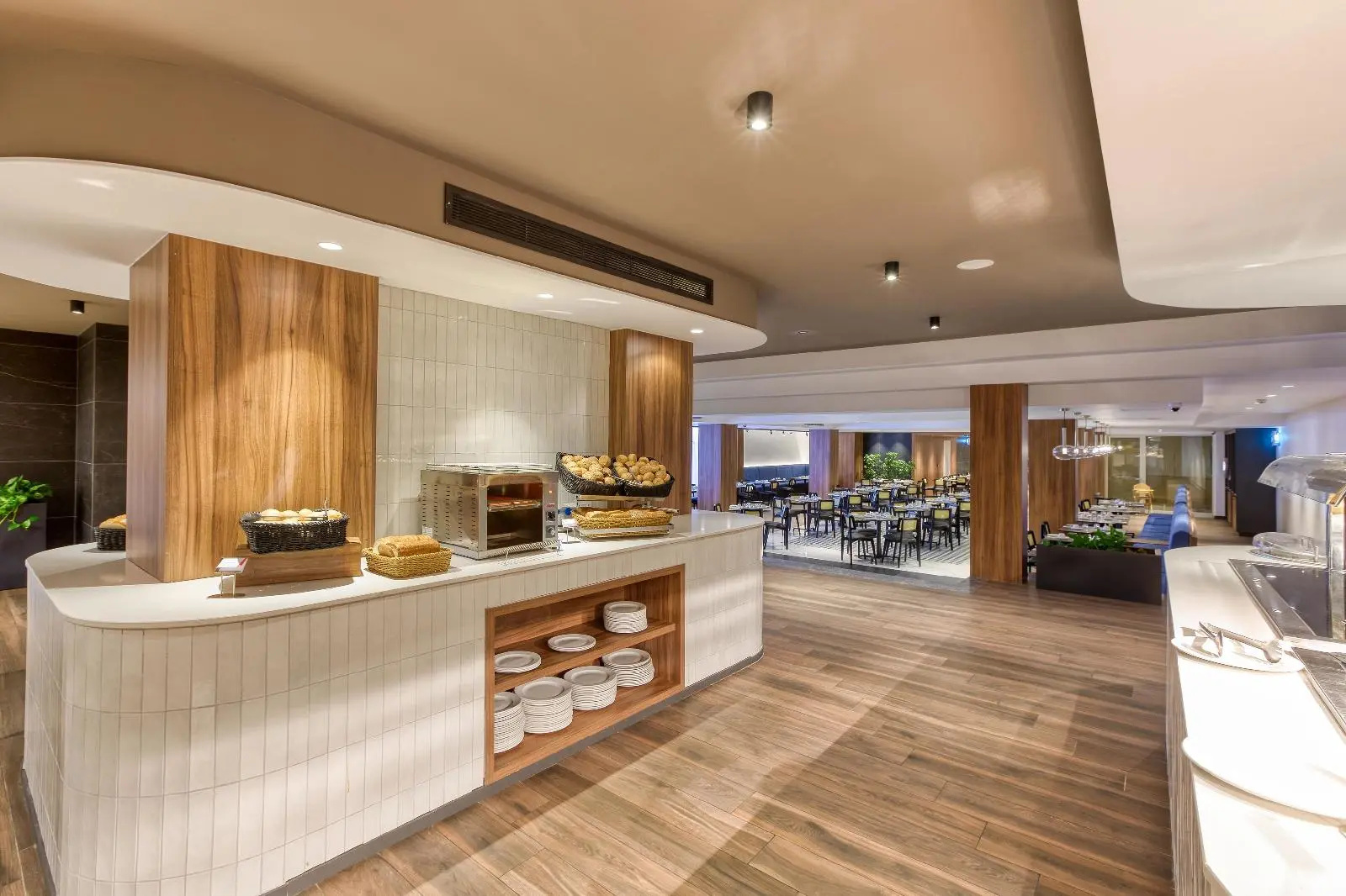 Photo - Solana Hotel & Spa