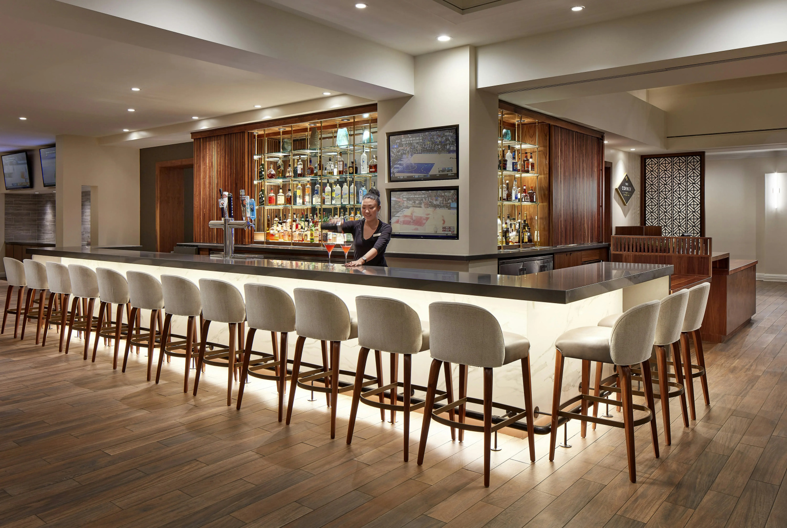 Photo - Hilton Pasadena