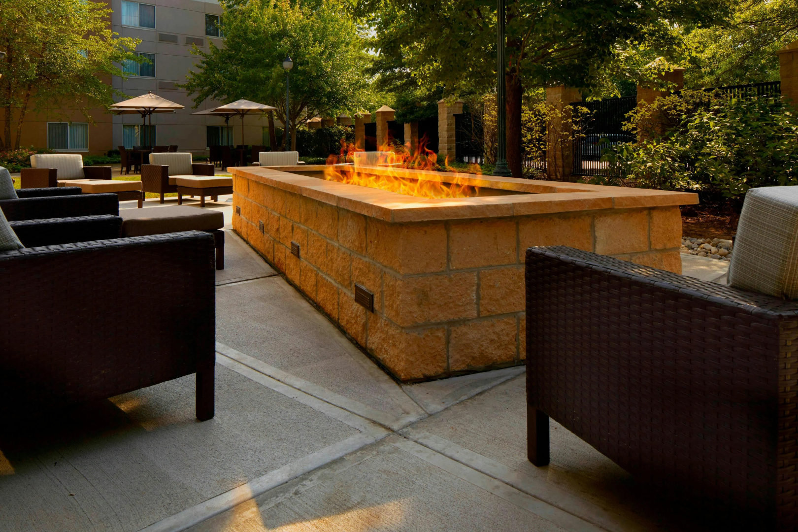 Foto - Courtyard by Marriott Edison Woodbridge