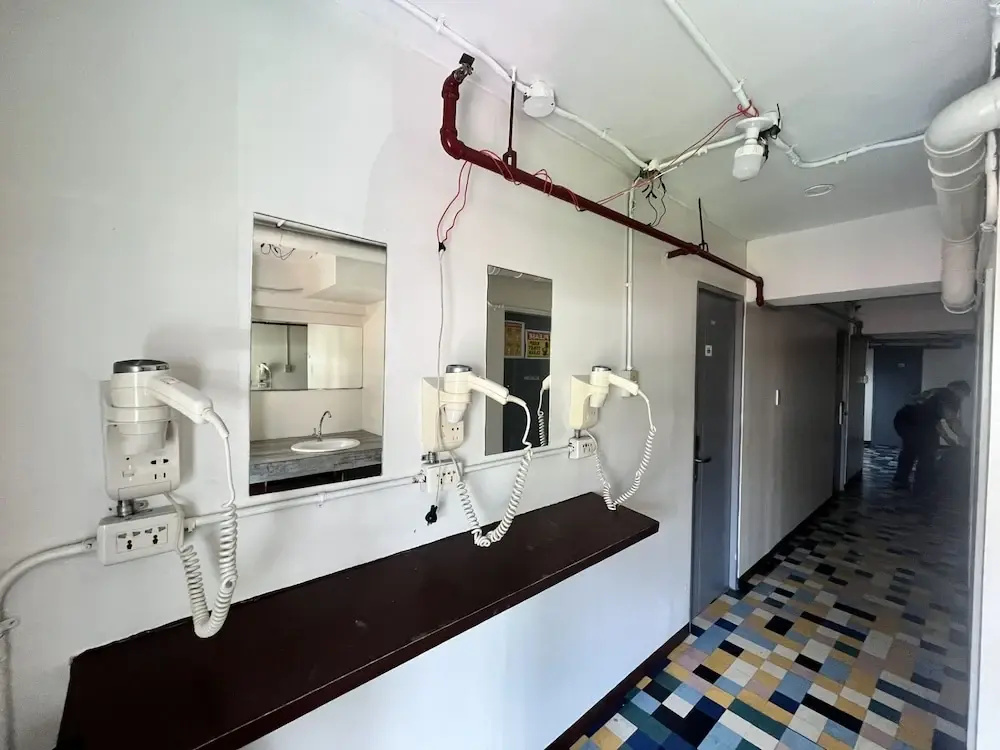 Foto - Junction Hostel Poblacion Makati Avenue