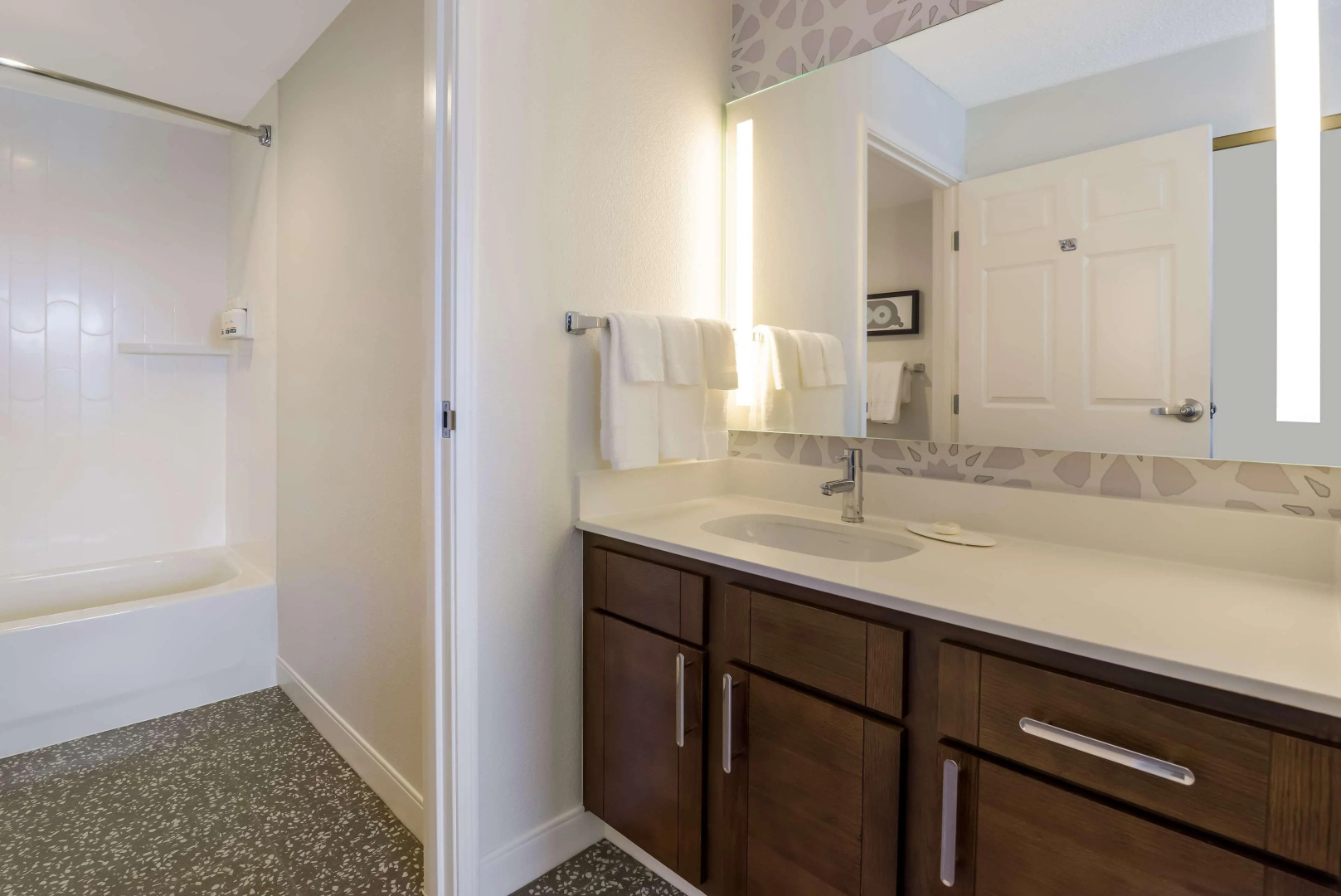 Foto - Sonesta ES Suites San Francisco Airport Oyster Point Waterfront