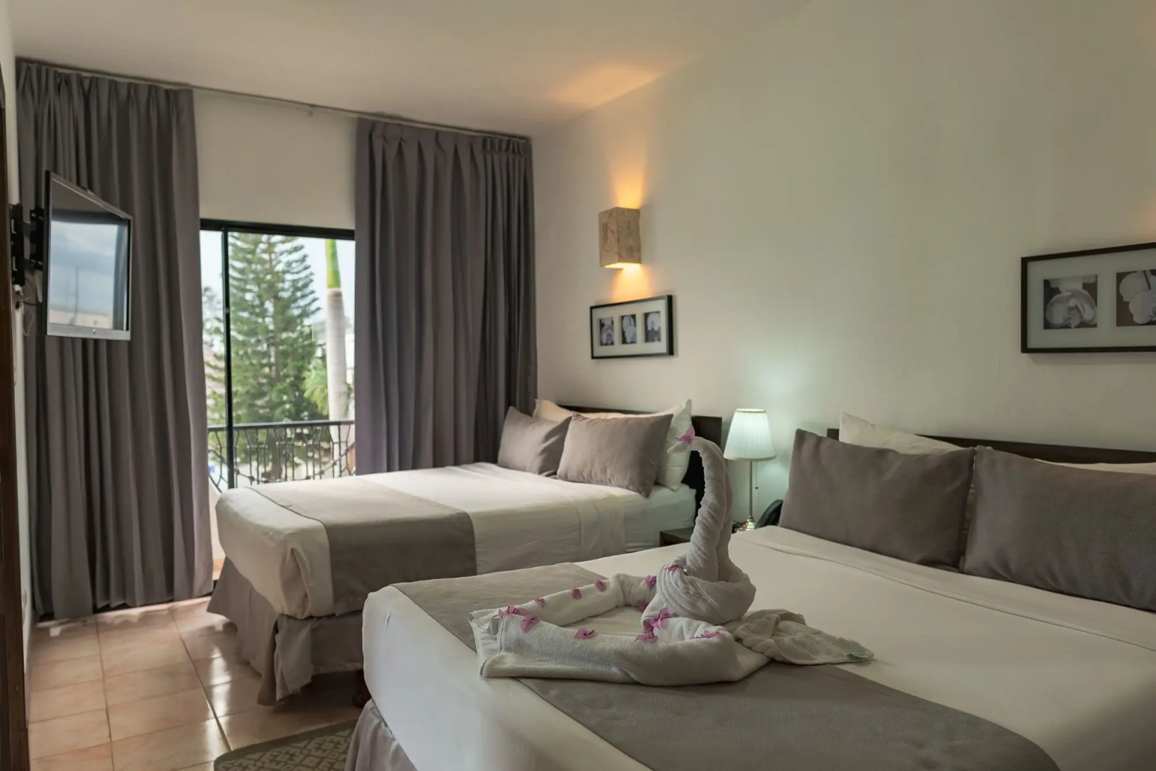 Photo - Hotel Silvestre