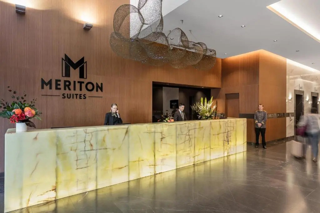 Photo - Meriton Suites Herschel Street, Brisbane