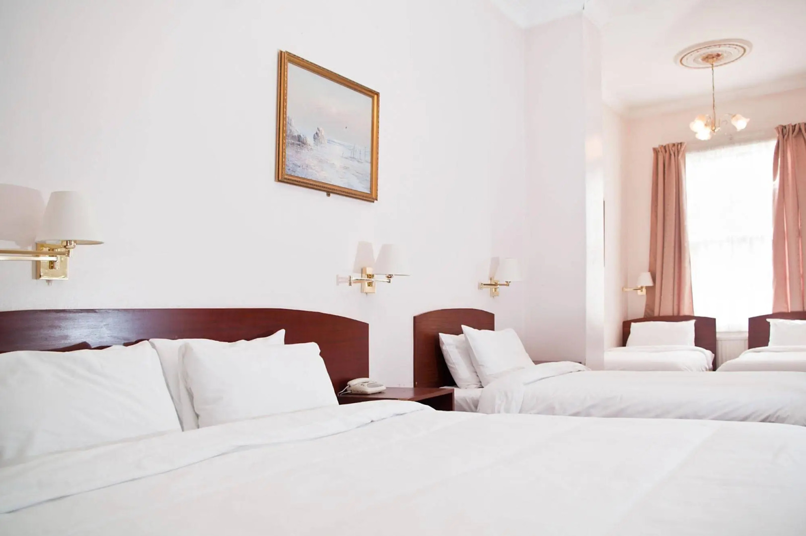 Foto - St George's Hotel