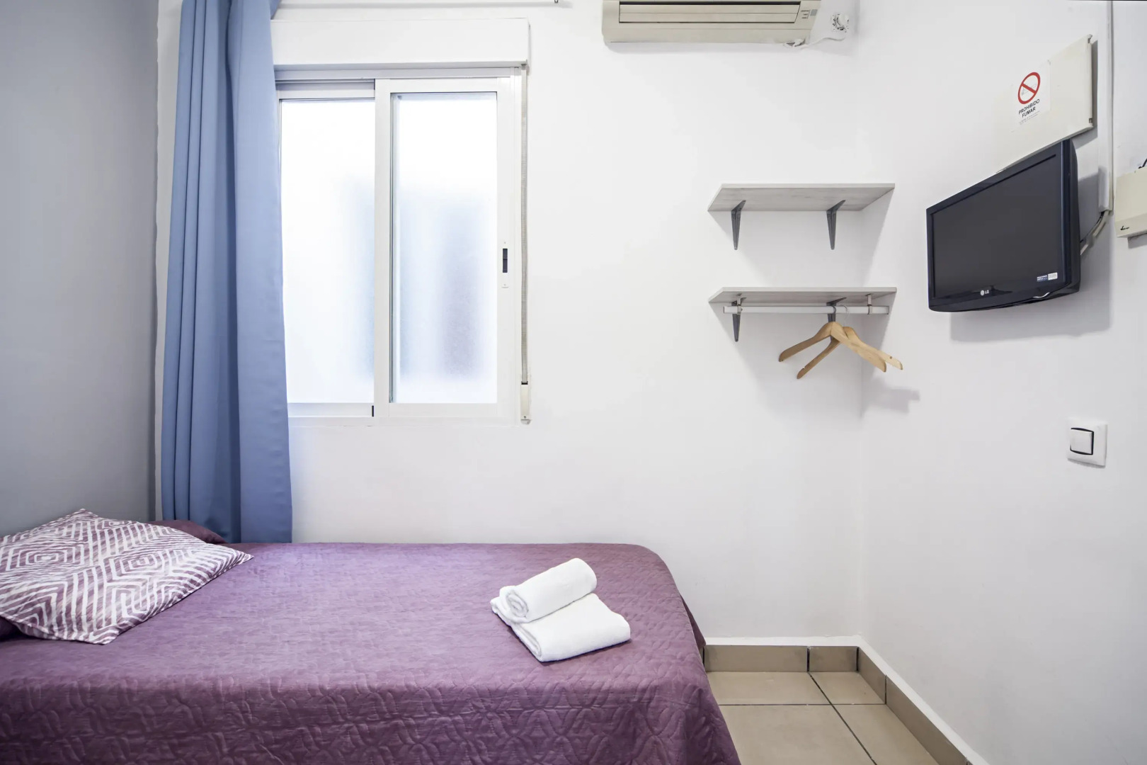 Photo - Hostal Inter Plaza Mayor AUTO CHECK IN