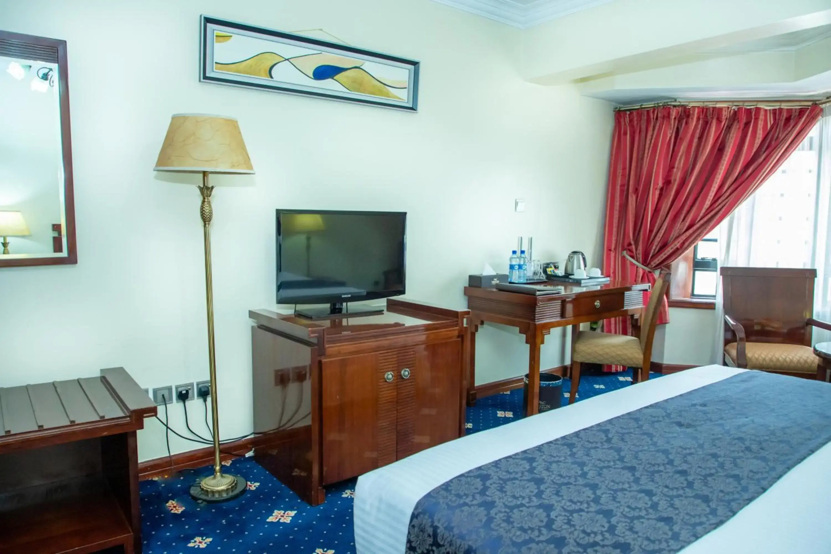 Photo - Weston Hotel
