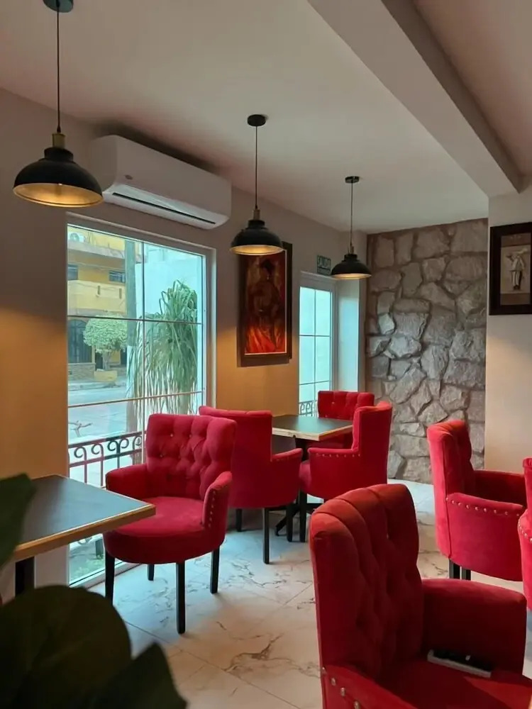 Foto - Royal Madero Inn Express