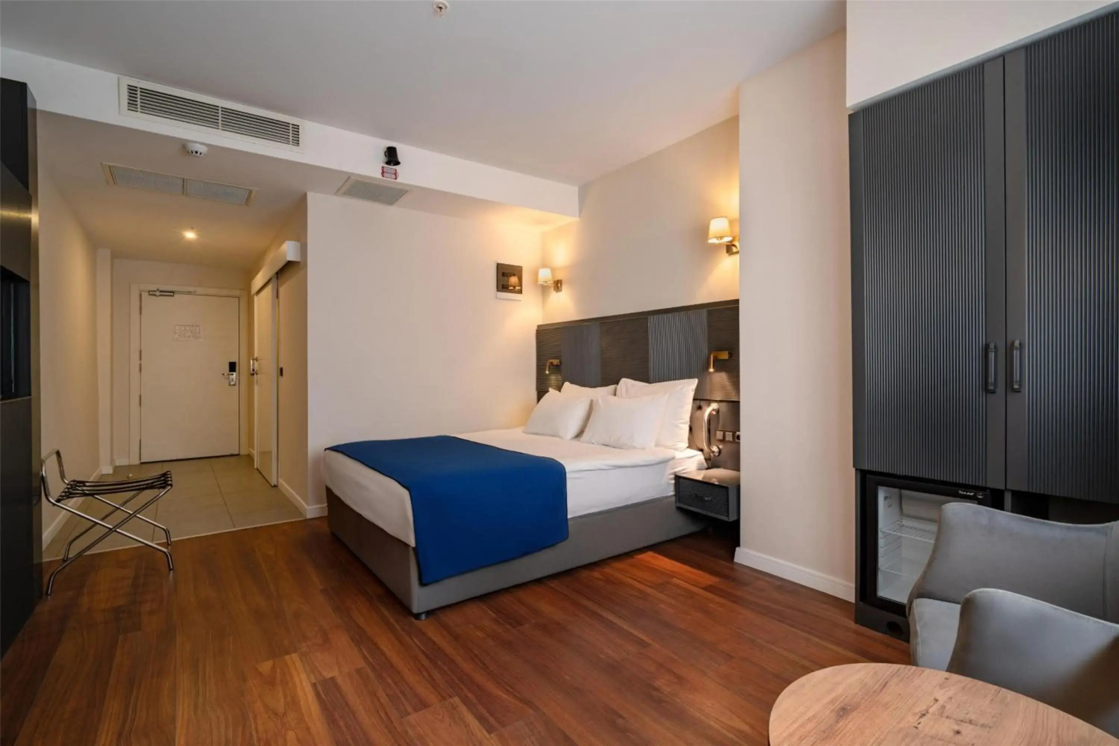 Photo - Best Western Izmir Hotel