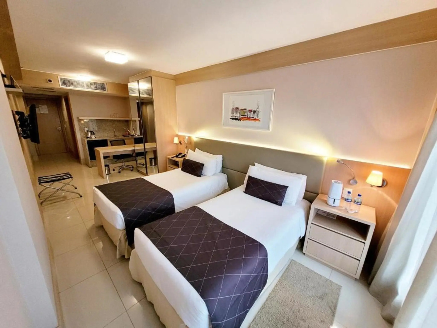 Photo - Cullinan Hplus Premium