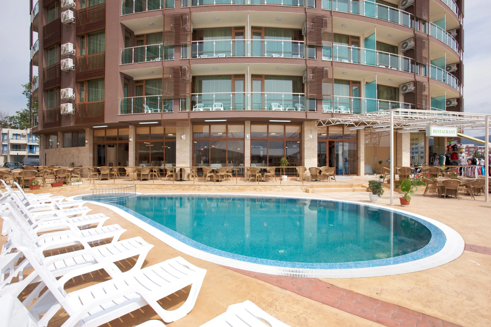 Photo - Seabreeze Hotel