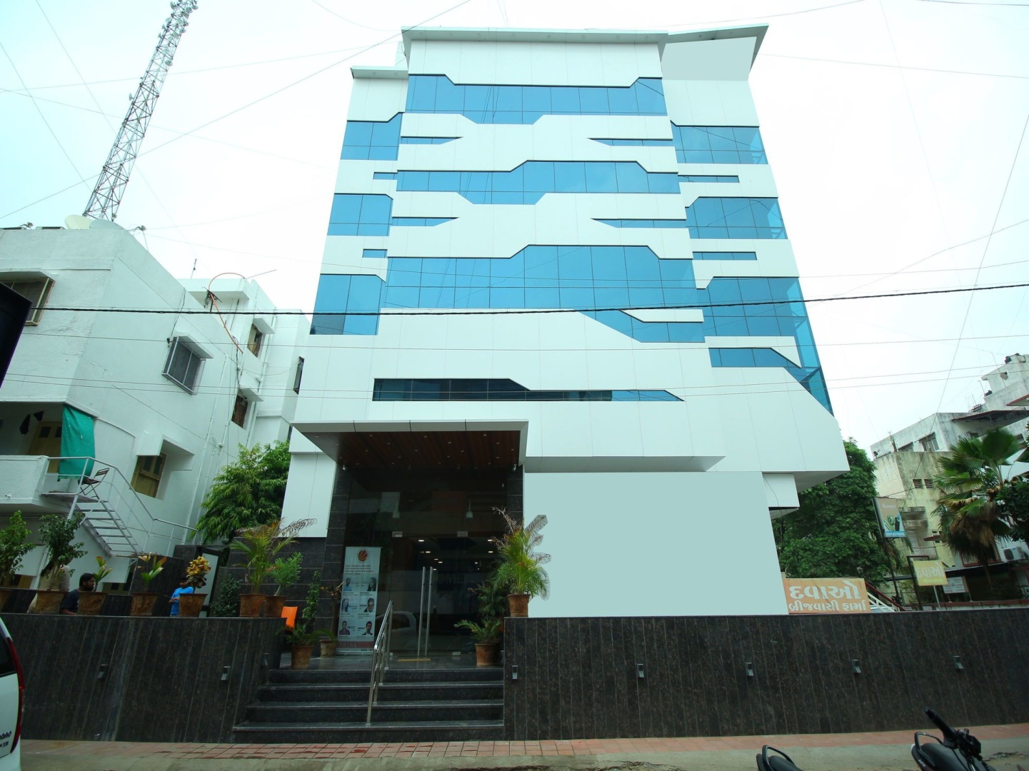 The Pacific Hotel, Vadodara