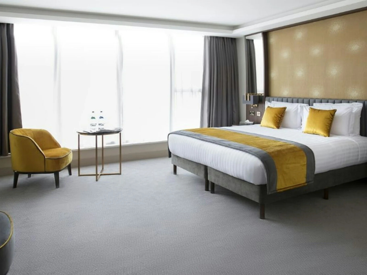 Photo - Iveagh Garden Hotel