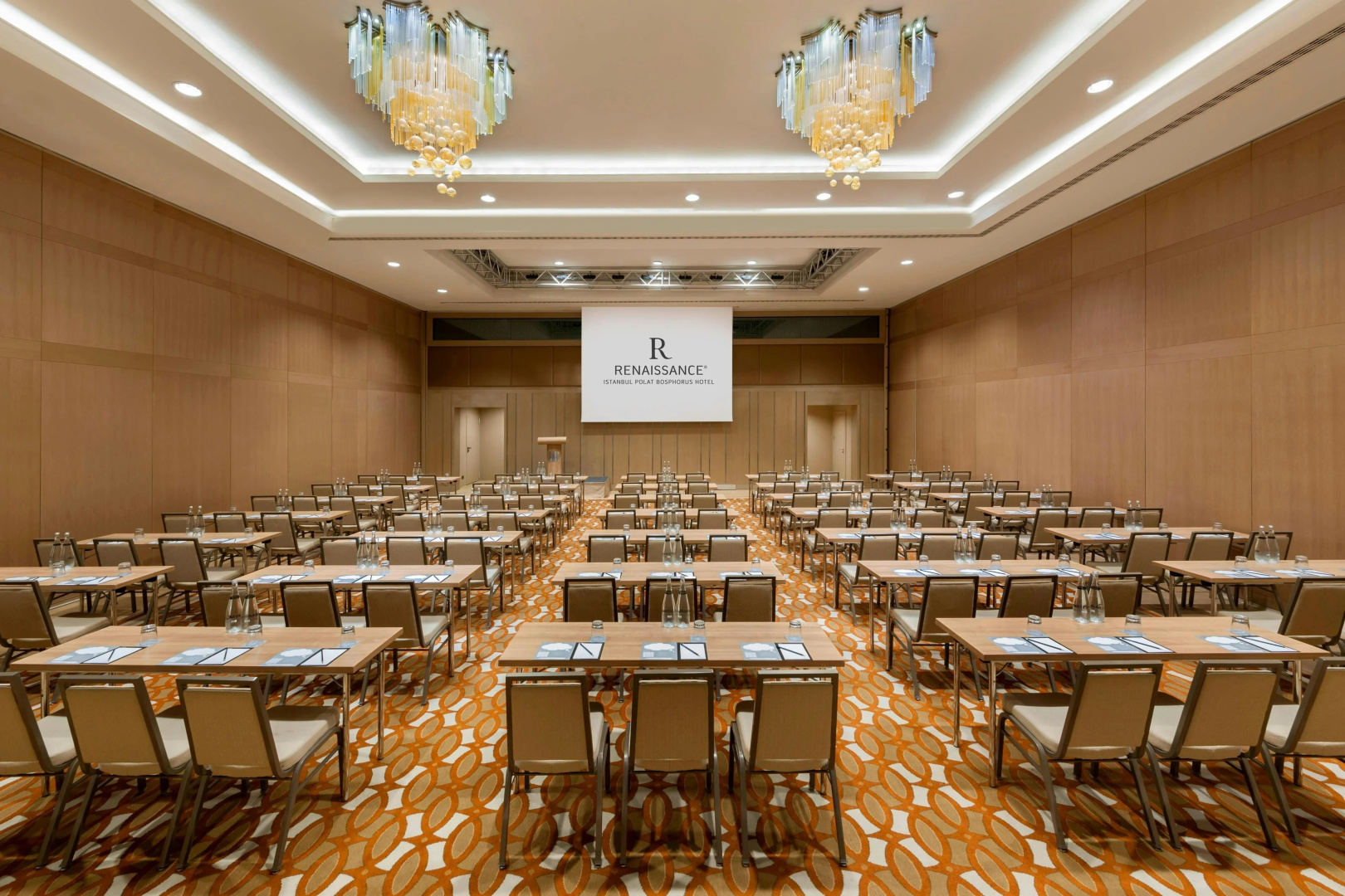 Foto - Renaissance Istanbul Polat Bosphorus Hotel