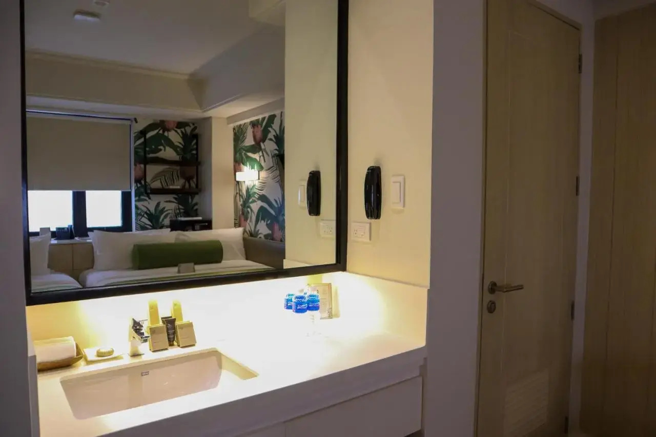 Photo - Mella Hotel Manila near NAIA Airport