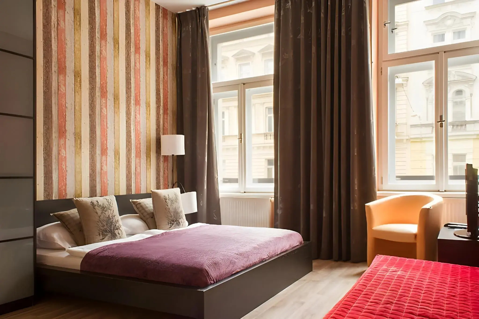 Photo - Royal Court Legerova