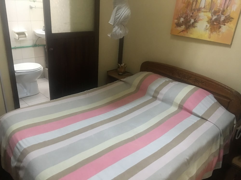 Tana-Jacaranda - Hostel