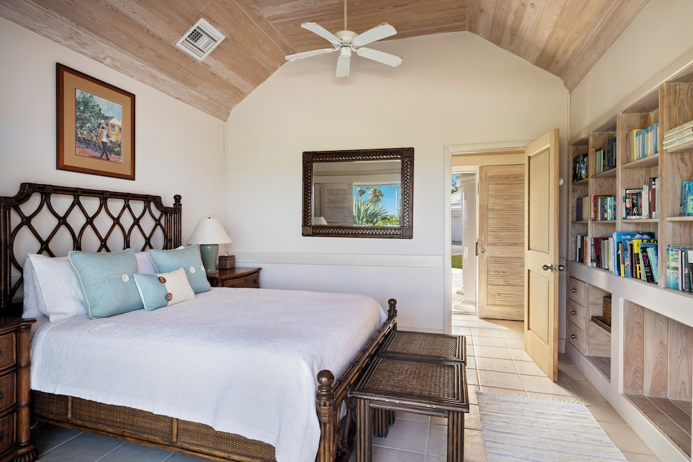 Windermere Paradise: Luxurious Estate With Amenities