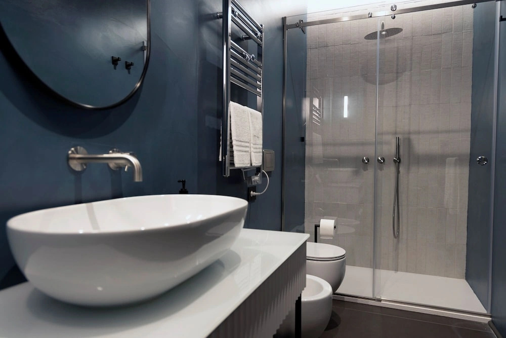 Photo - Adaram Suites