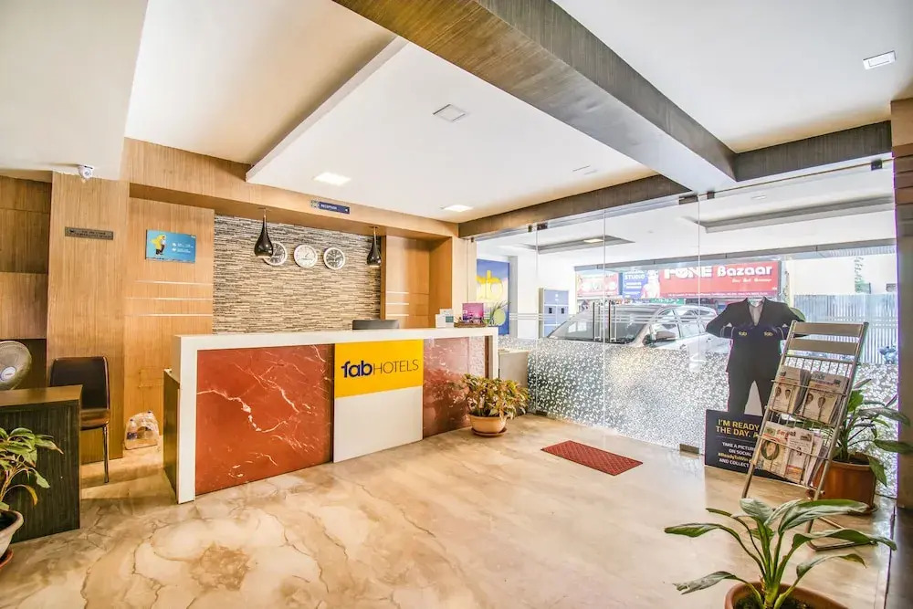 Photo - FabHotel Jansi Deluxe - Nr Gandhipuram Bus stand