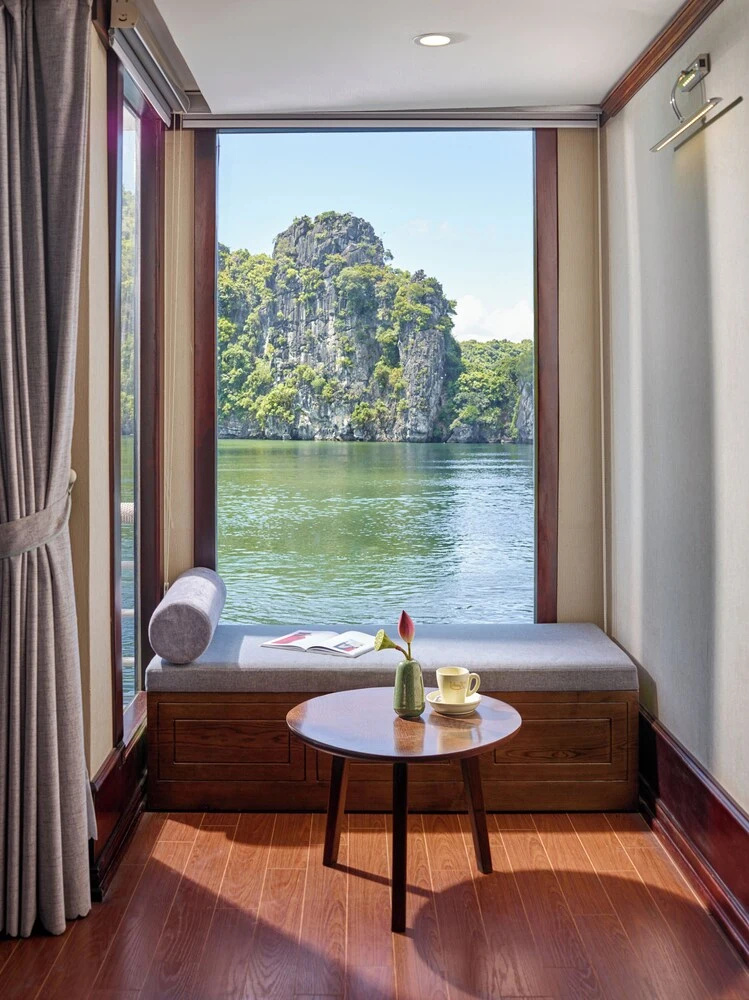 Verdure Lotus Classic Cruise on Lan Ha Bay