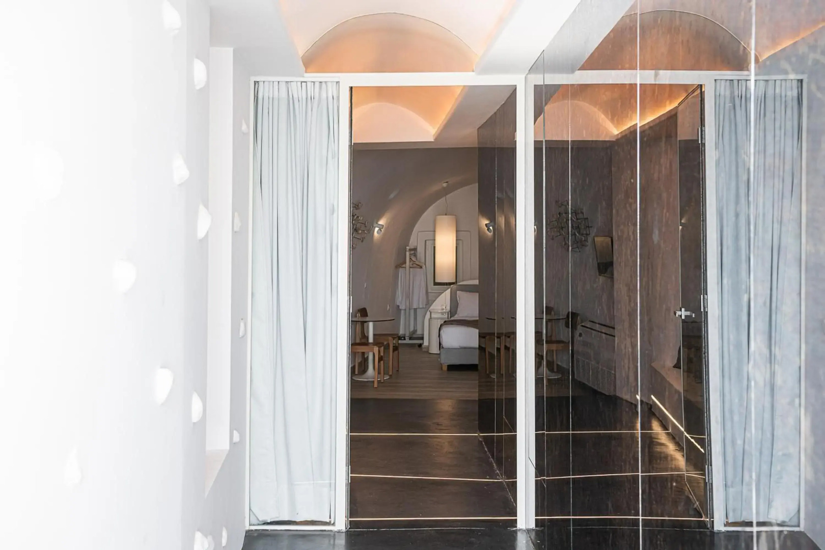 Photo - On The Rocks - Small Luxury Hotels of the World