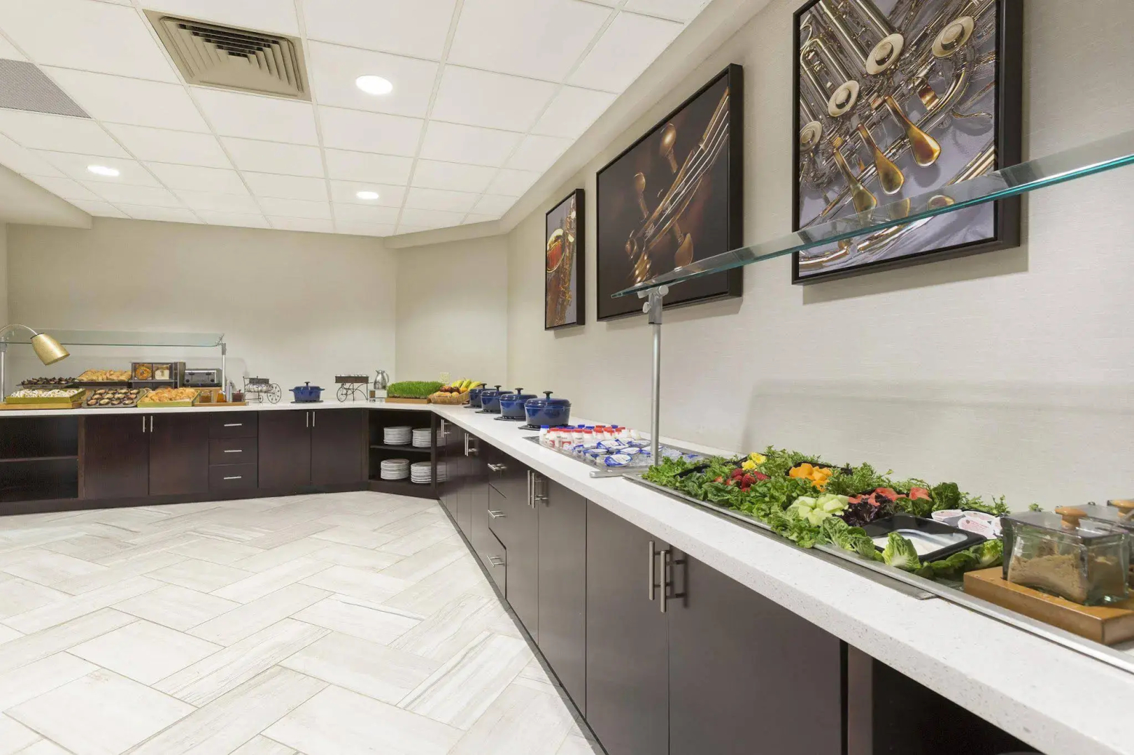 Photo - DoubleTree Suites by Hilton Nashville Airport