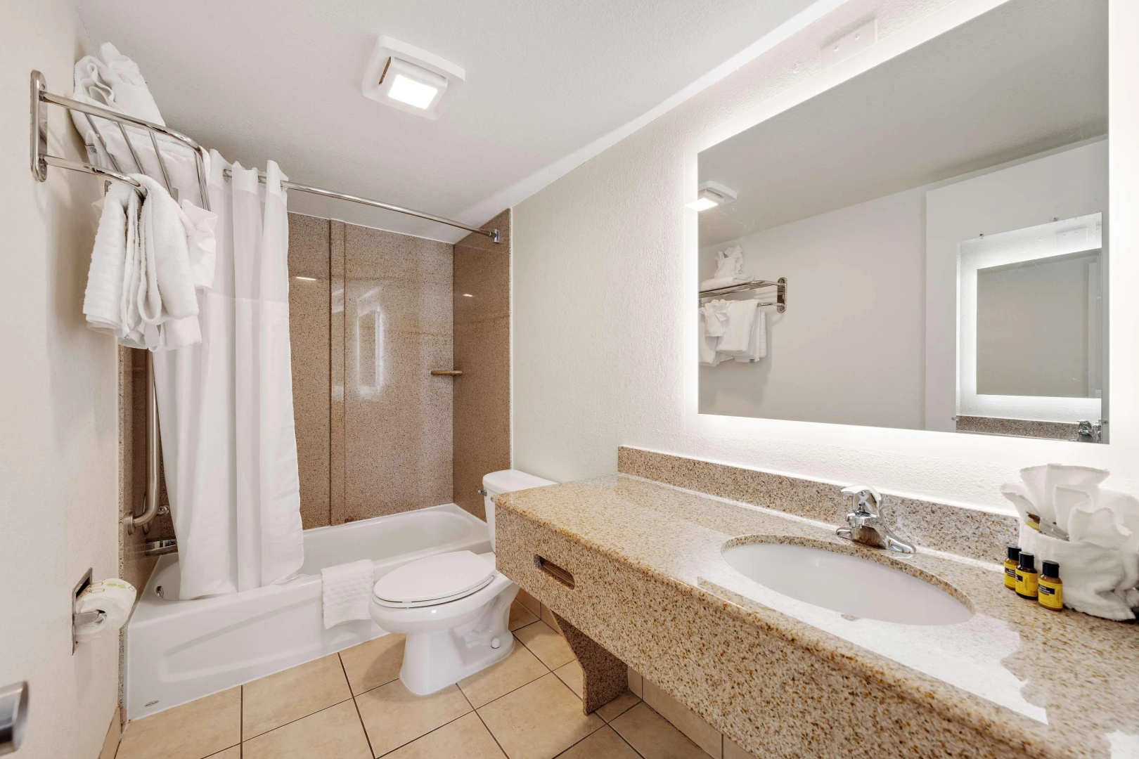 Photo - Best Western Plus Chesapeake Bay-Norfolk