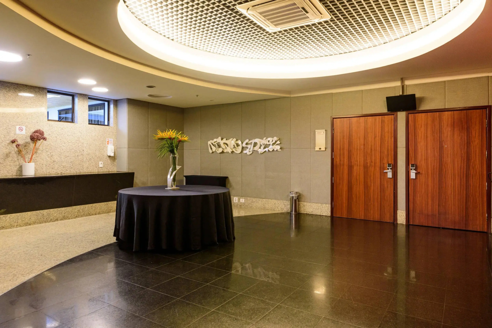 Foto - Comfort Suites Brasília