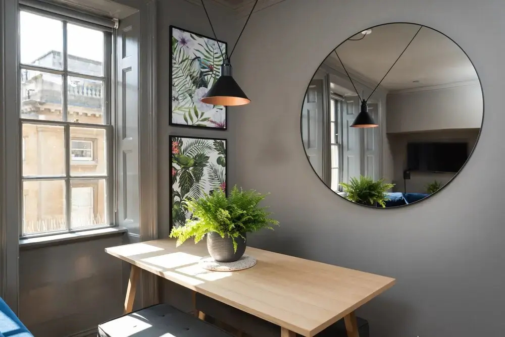 Photo - Hiding Space - Trim Street Apartments