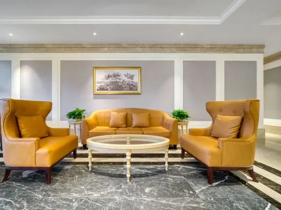 Vienna Hotel (Tongxiang Chongfu International Leather Center Branch)