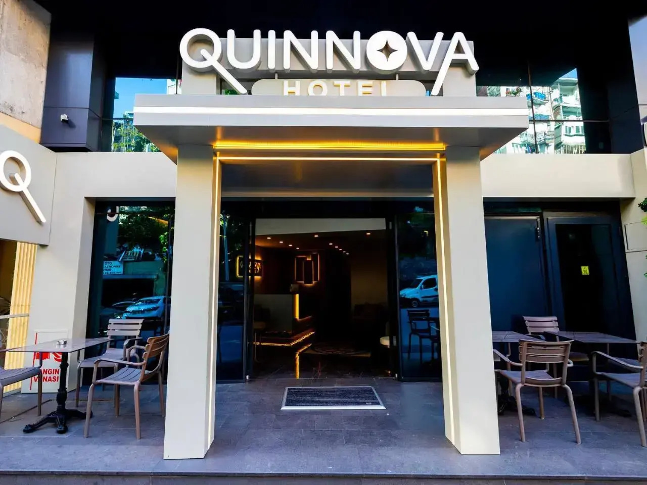 Foto - Quinnova Hotel