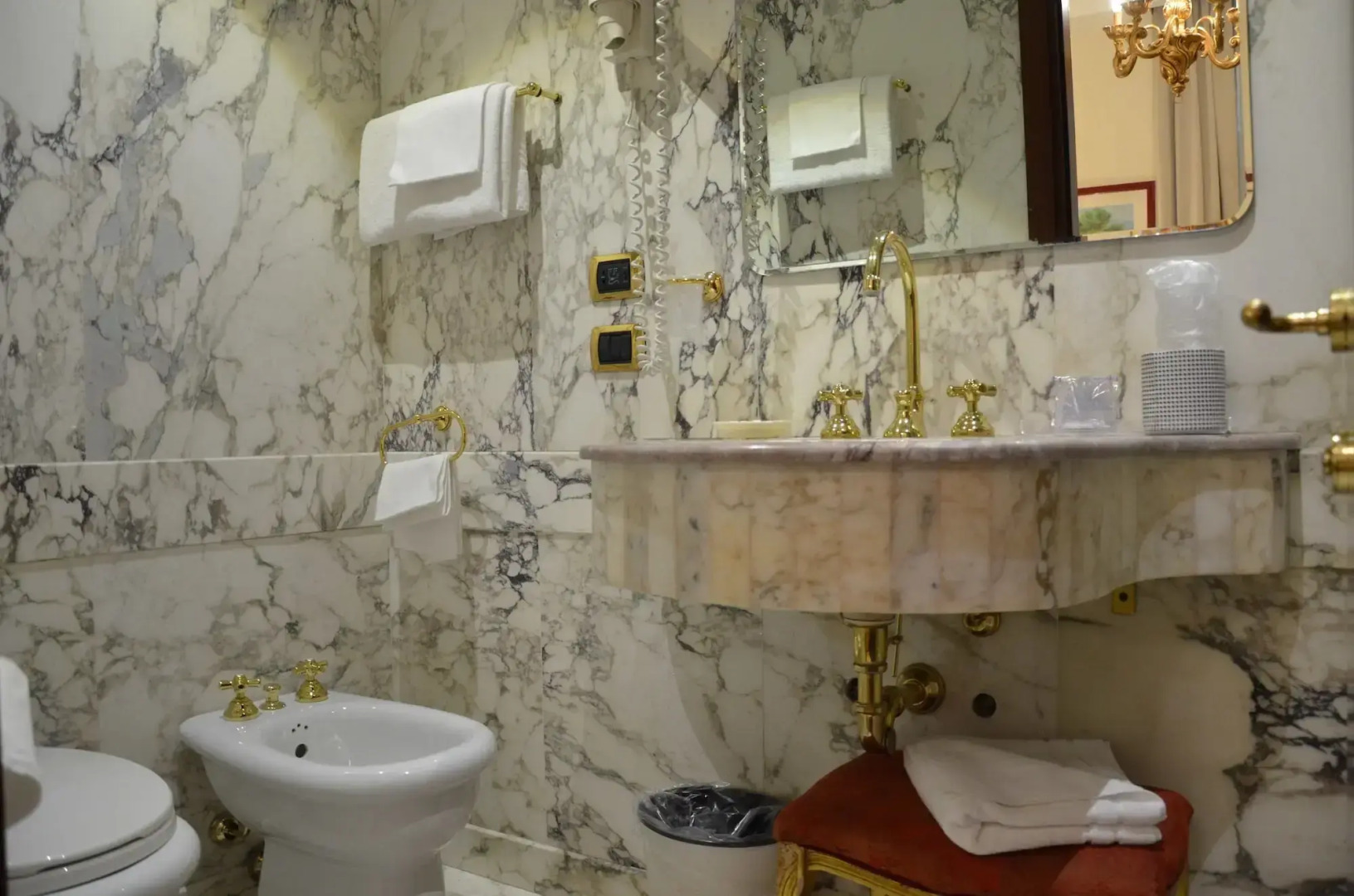 Photo - Hotel Des Epoques