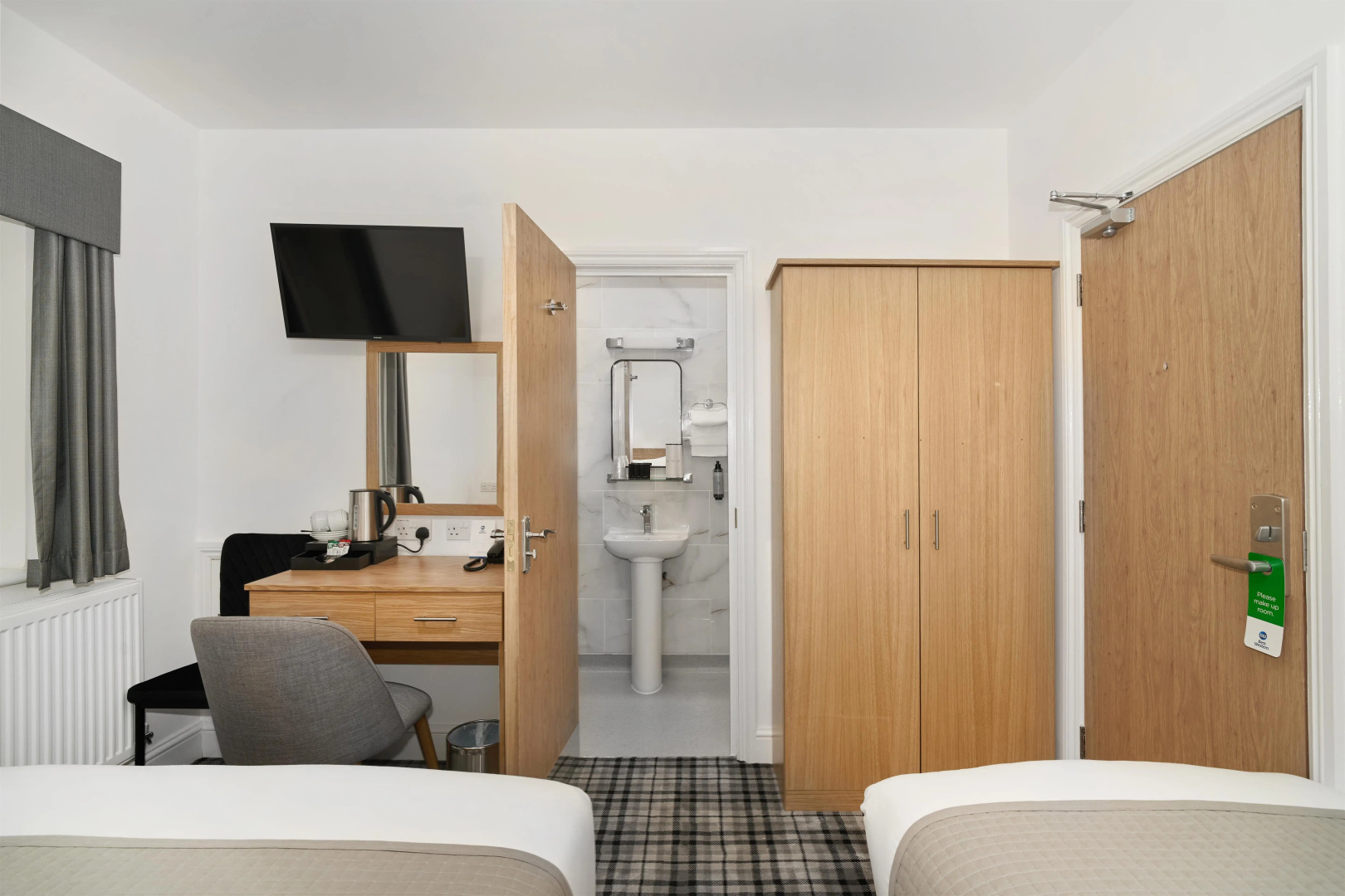 Photo - Best Western Greater London Hotel
