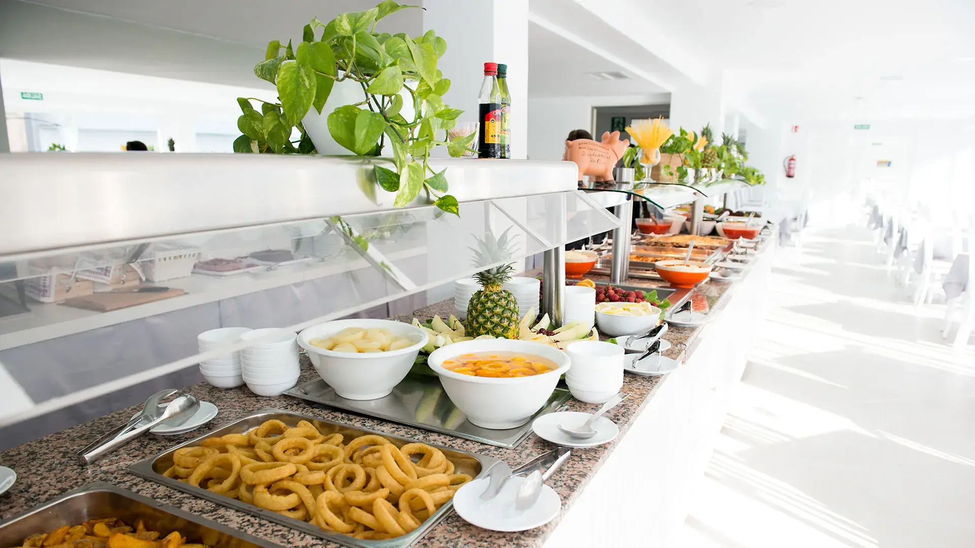 Photo - Hotel Chevy & Suites