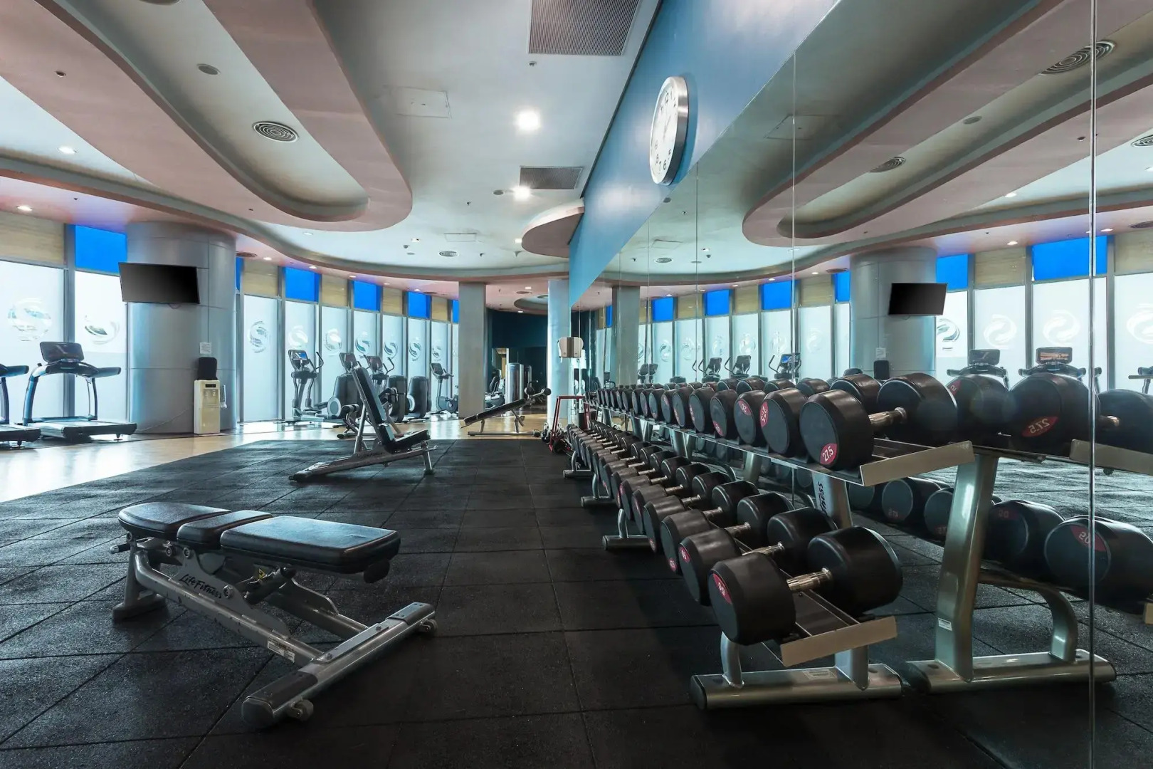 Foto - The Alpha Suites