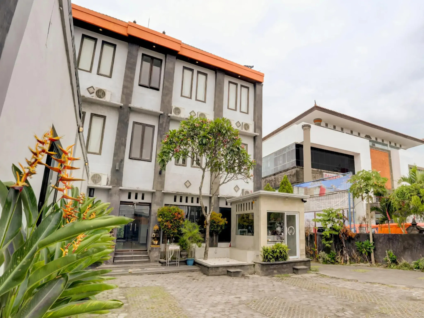 Photo - Hotel Warta Dua