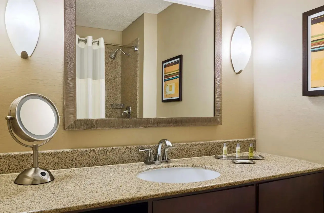 Photo - DoubleTree by Hilton Houston Intercontinental Airport