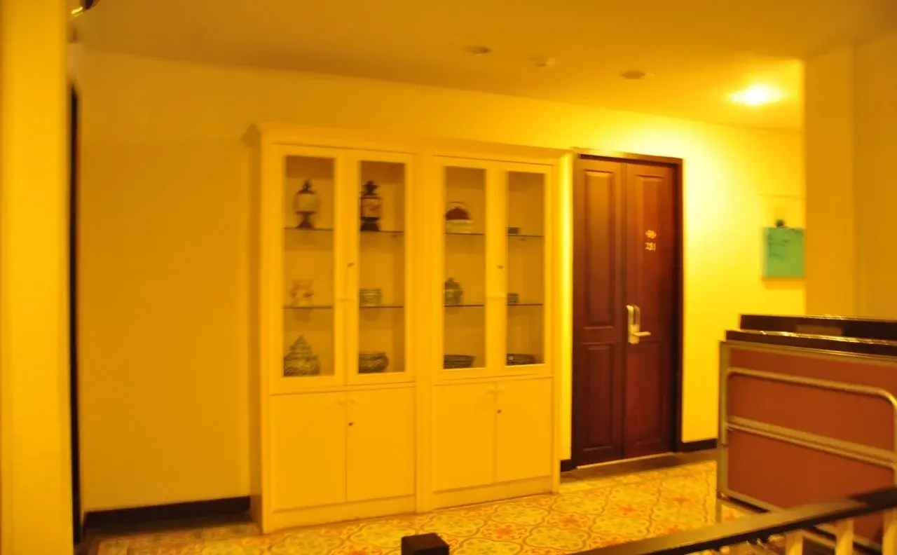 Photo - Sabye Bangkok