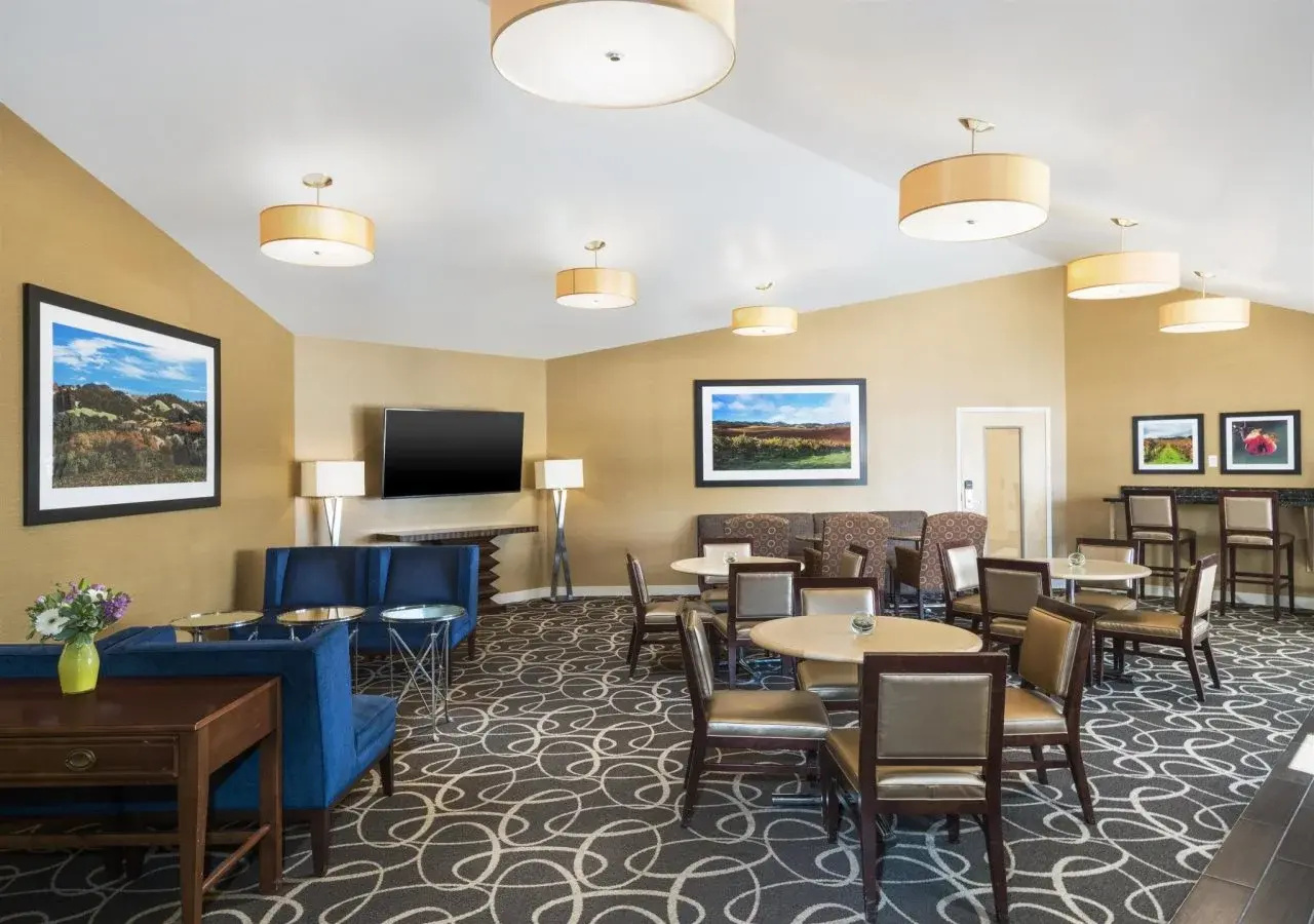 Photo - Sheraton Sonoma Wine Country Petaluma