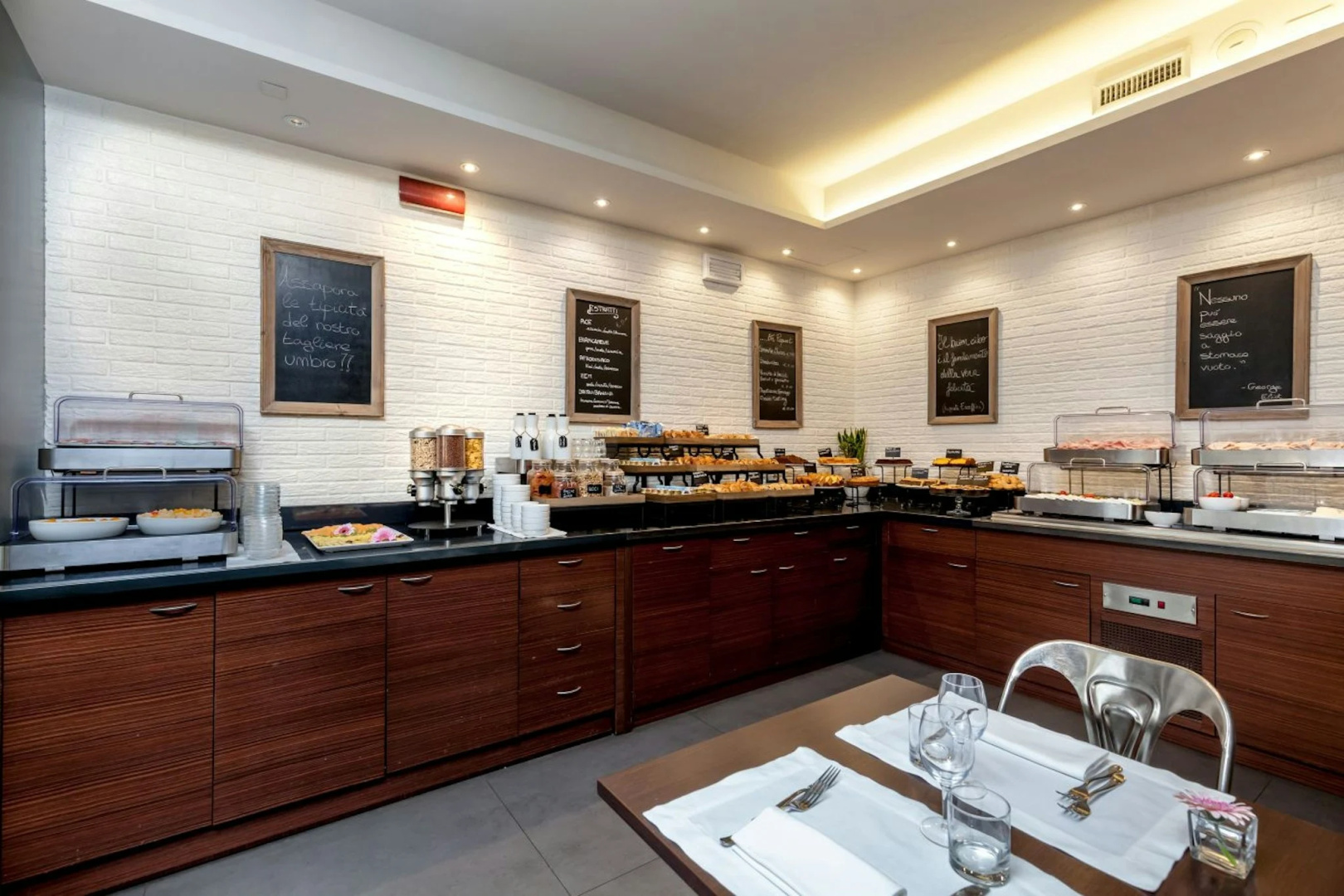 Photo - La Meridiana Bleisure Hotel