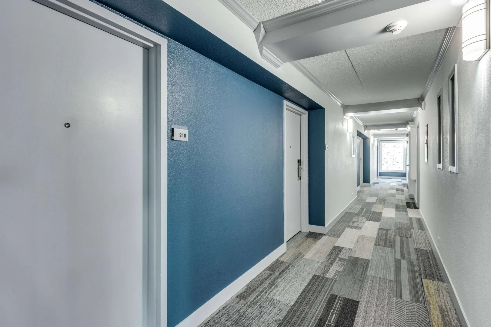 Foto - Days Inn & Suites by Wyndham Spokane