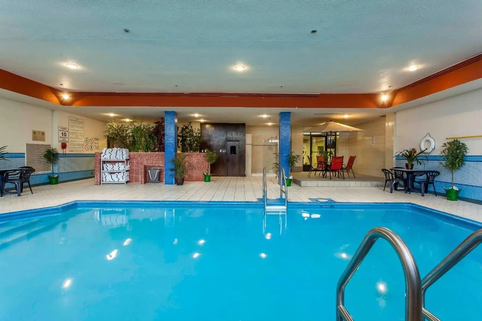 Photo - Hotel Universel Montreal
