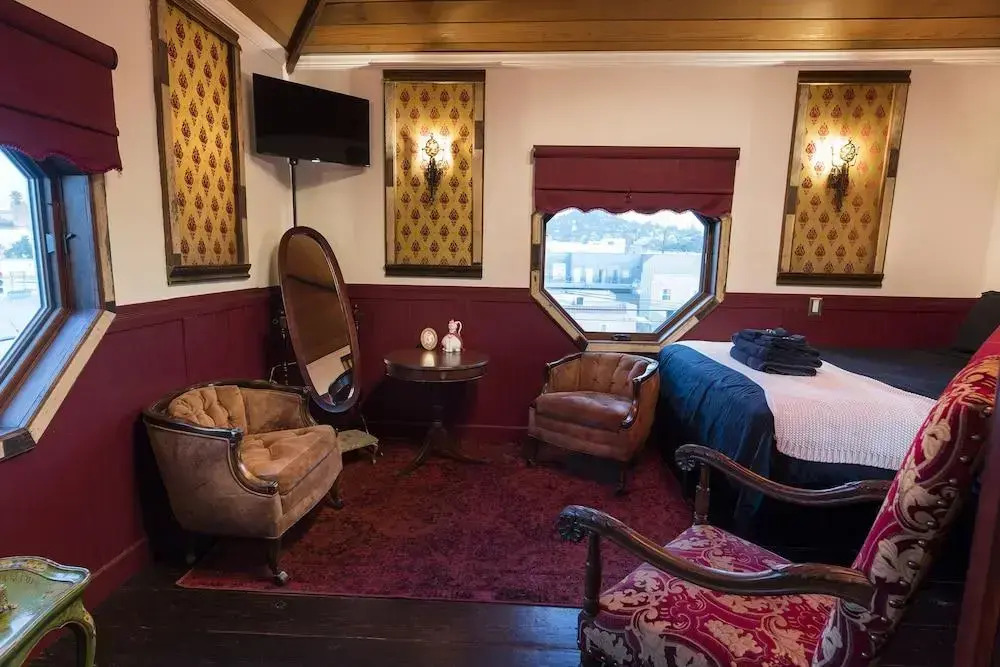 Photo - The Rosemary