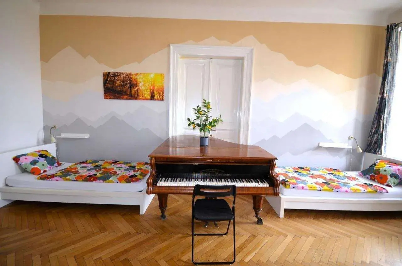 Foto - Travel&Joy backpackers